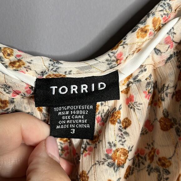 Torrid Light Color Floral One Shoulder Ruffle Blouse Size 3 - Picture 7 of 9